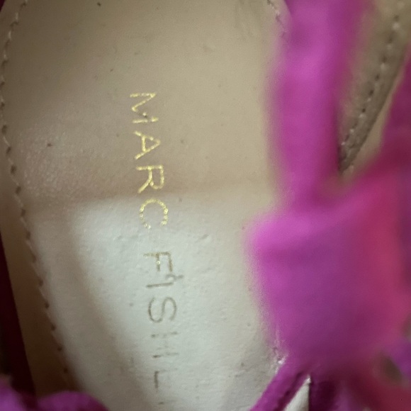 Marc Fisher 8 strap it Fuchsia Heel - Picture 9 of 9